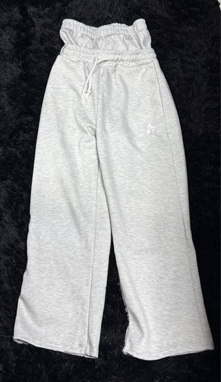 Pantalones anchos grises