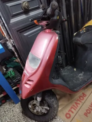 Piaggio Typhoon 50 Scooter