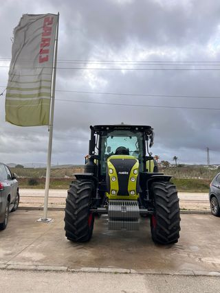 Tractor CLAAS ARION 630 HEXASHIFT