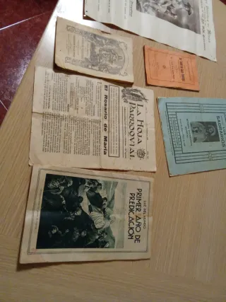 Certificado y librillos religiosos antiguos