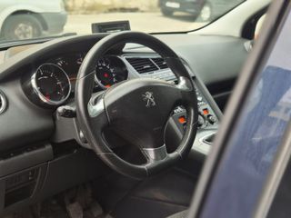 Peugeot 5008 Allure 1.6 BlueHDi 88KW (120CV)