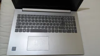 Portátil - Lenovo Ideapad 330-15IKB