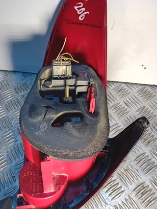 Piloto Trasero Peugeot 206 (2002-2004)