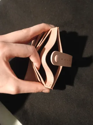 Monedero y tarjetero rosa