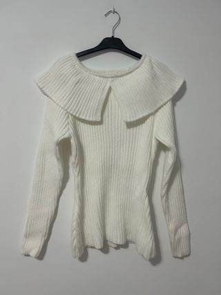 Suéter blanco talla S con cuello Peter Pan