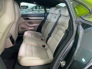 Porsche Taycan RWD 476CV con overboost EL TOP!!!!!