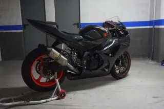 Suzuki GSX-R 1000 K8 Circuito