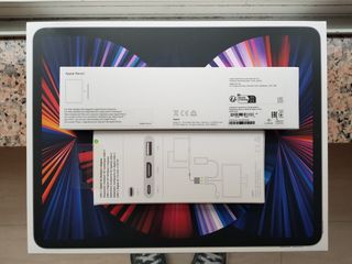 iPad Pro 12.9 5ª Gen 256GB + Accesorios Apple