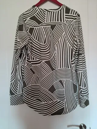 Blusa Amisu estampada