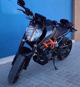 KTM DUKE 125cc 2022 ABS 17.000KM