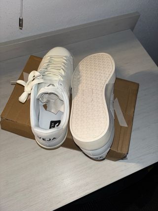 Zapatillas Veja Unisex Talla 40