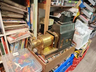 Lámpara Mágica Siglo XIX Bonne Presse