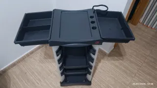 Carro auxiliar peluquería Wella