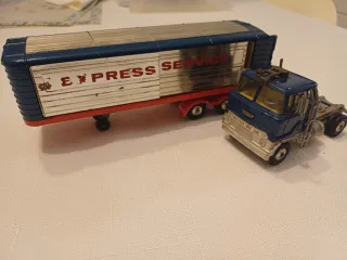 Modello Corgi Major 1137 Camion Express Service