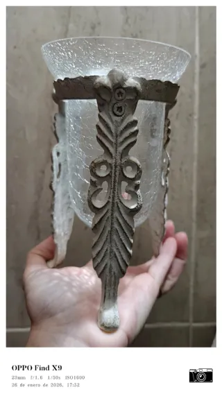 Portavelas de cristal y metal