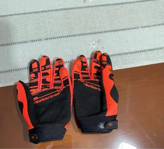 Equipación Thor + guantes