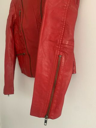 Cazadora motera Zara piel