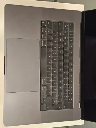 MacBook Pro M4 Pro 16,2" / 24GB RAM