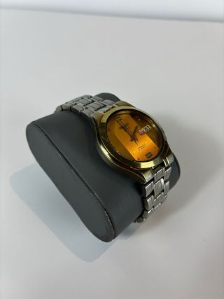 Seiko 5 automático vintage dorado Day-Date