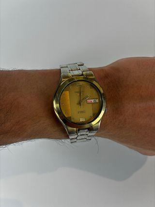 Seiko 5 automático vintage dorado Day-Date