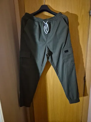 Pantalón cargo hombre talla L verde militar