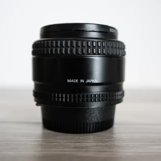 Objetivo Nikon 28mm f/2.8D