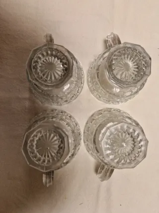 Conjunto 4 Tazas y Azucarero Santa Lucía