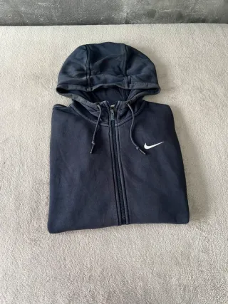 Sudadera Nike con cremallera y capucha Talla S
