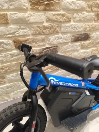 Bicicleta Eléctrica Infantil 24V 100W