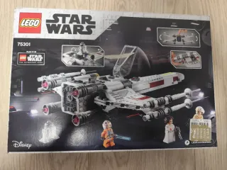 LEGO Star Wars X-Wing Fighter 75301