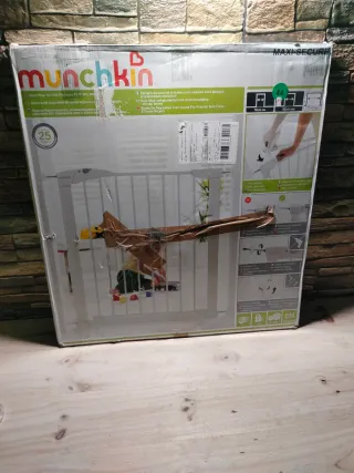 MUNCHKIN MAXI-SECURE Puerta de seguridad 76-82 cm