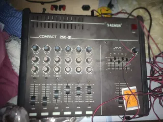 Mesa de Mezcla TALMUS COMPACT 250-III