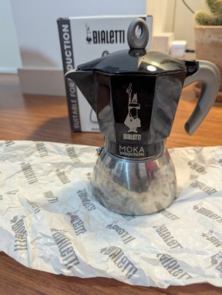 Cafetera Bualetti Moka Induction 6 tazas