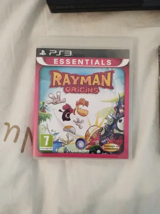 PS3 Slim 160GB Negra + Mando y Juegos