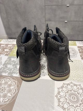 Botas de piel grises talla 46