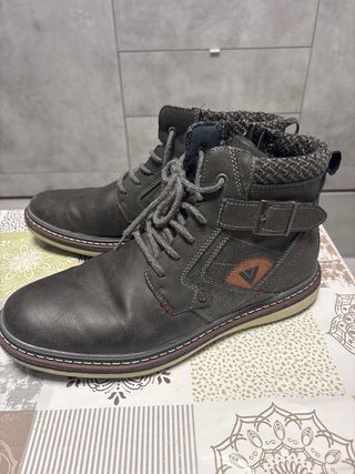 Botas de piel grises talla 46