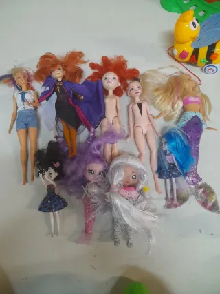 Lotto Bambole Barbie e Simili