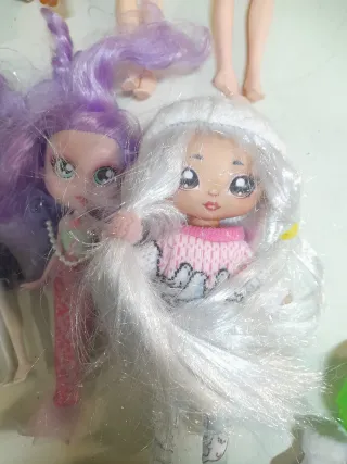 Lotto Bambole Barbie e Simili