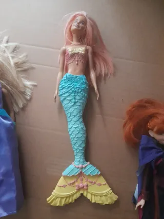 Lotto Bambole Barbie e Simili