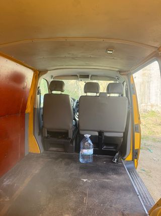 Volkswagen Transporter T5 2005