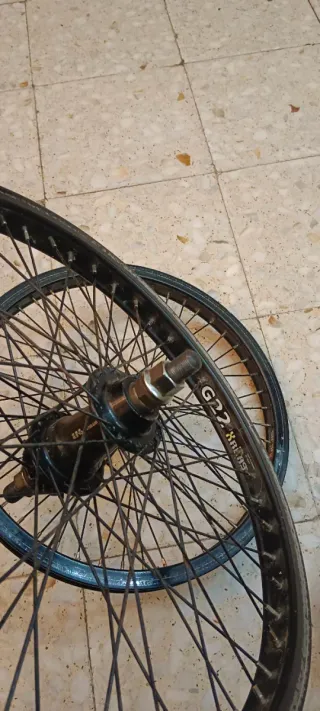 Ruedas BMX GT 20 pulgadas
