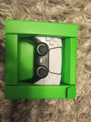 Mando para Nintendo, PlayStation 4 y PC. Con cable