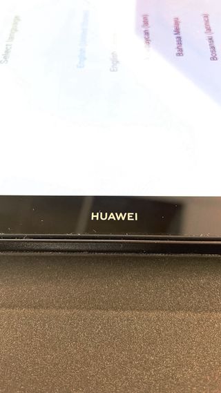 Huawei MediaPad T5 16GB + funda gris