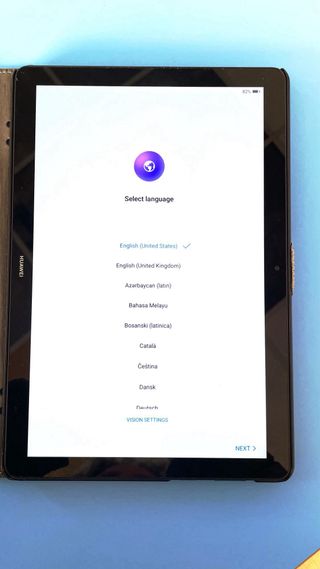 Huawei MediaPad T5 16GB + funda gris