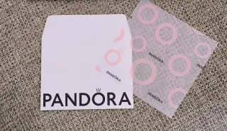 Sobre y papel seda Pandora