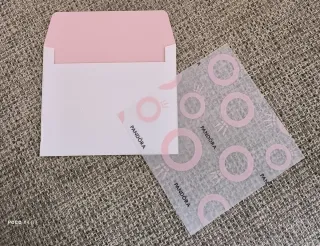 Sobre y papel seda Pandora