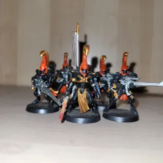 Dire Avengers Warhammer 40k montadas y pintadas