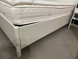 Letto matrimoniale bianco Ikea