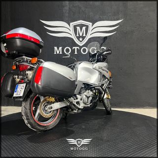 HONDA VARADERO XL1000V C-ABS con 1 AÑO DE GARANTÍA