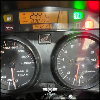 HONDA VARADERO XL1000V C-ABS con 1 AÑO DE GARANTÍA